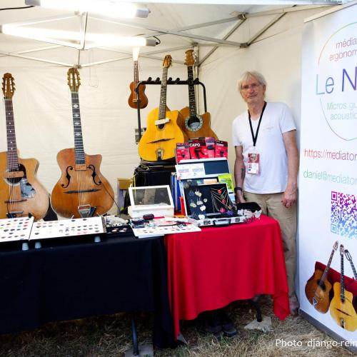 Stand Le Niglo