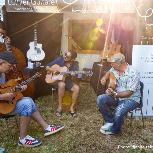 Concert au stand de Philippe Cattiaux
