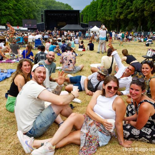 Groupe de copains, de Fontainebleau